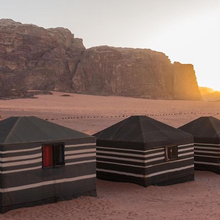 Wadi Rum Fire Camp Exterior photo