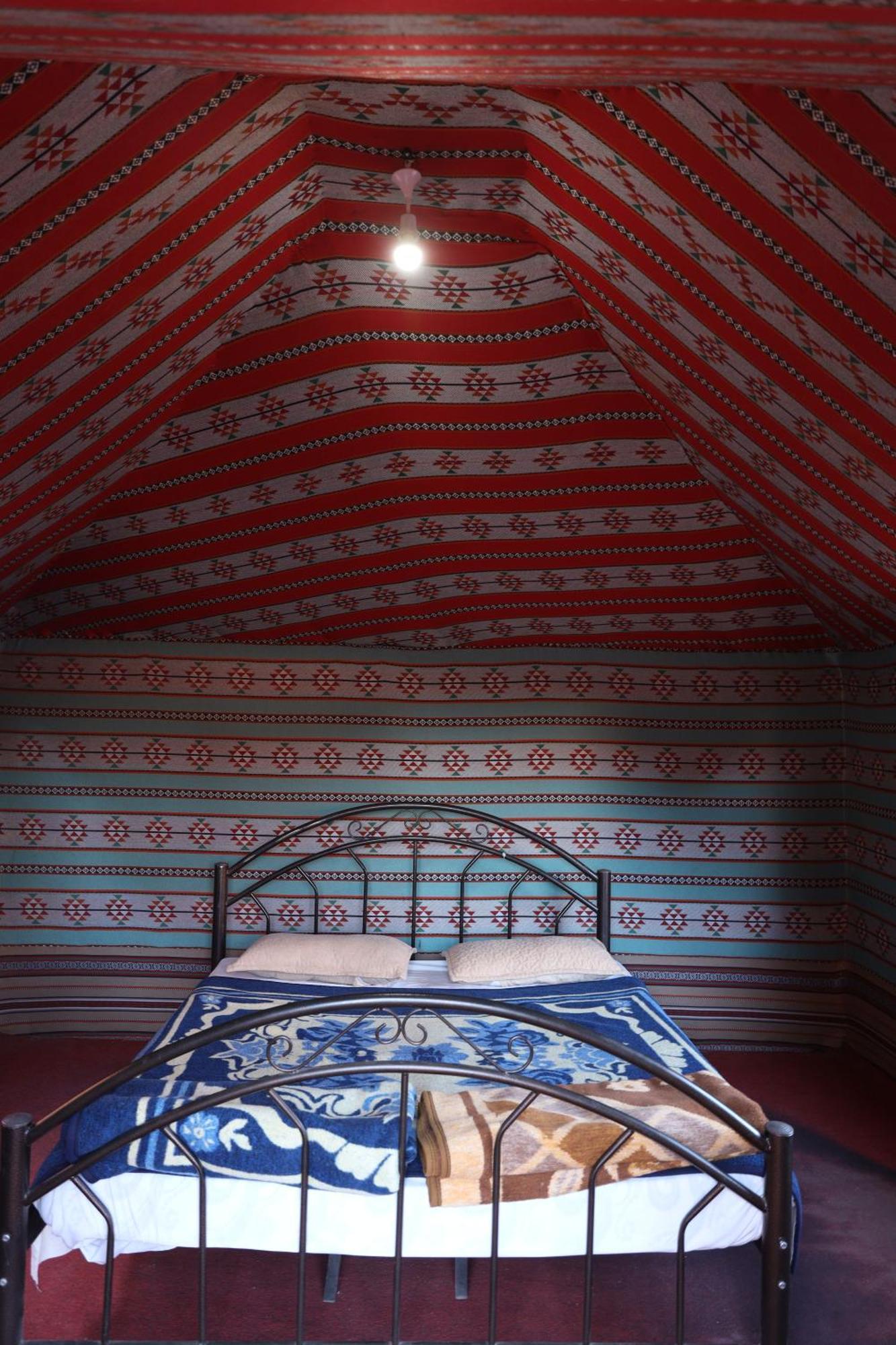 Wadi Rum Fire Camp Room photo