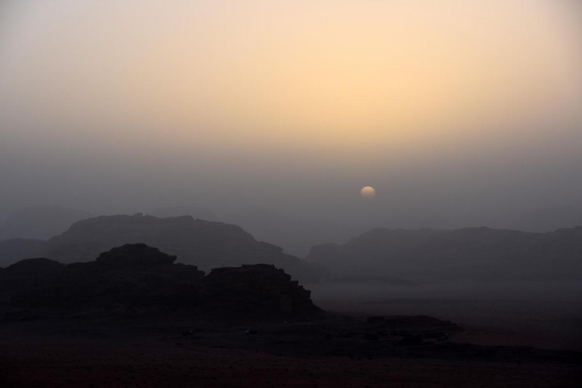 Wadi Rum Fire Camp Exterior photo